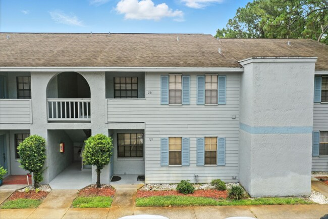 Building Photo - 1735 Harrison St