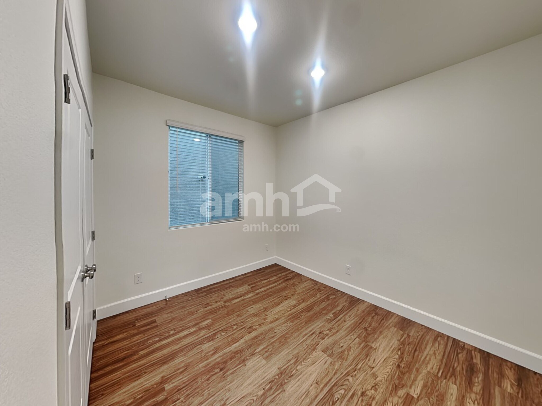 Building Photo - 289 Cape Seville Pl