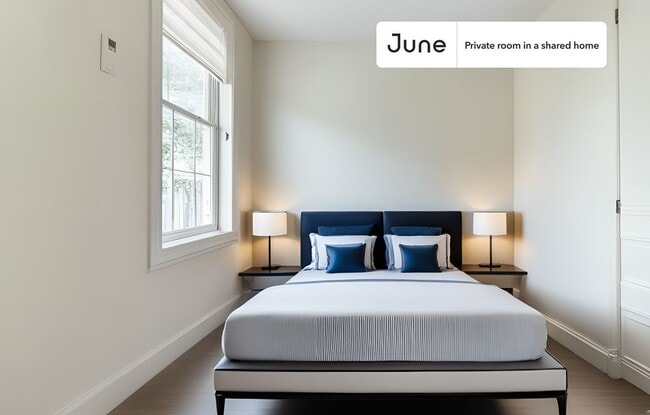 Building Photo - 39A Broome St