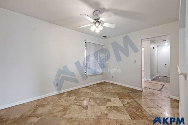 Building Photo - 9146 Blue Fox Way