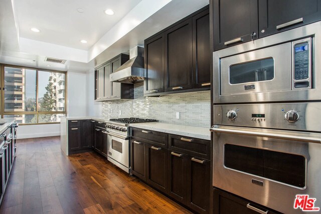 Building Photo - 10430 Wilshire Blvd