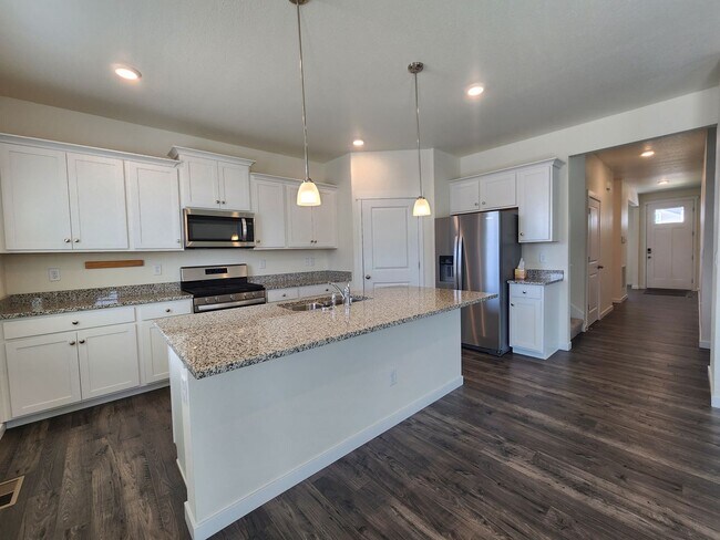 Building Photo - Stunning New Build In Wide Open Bennett!