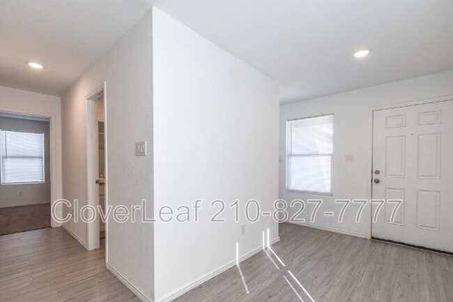 Building Photo - 5867 Coahulia Rdg