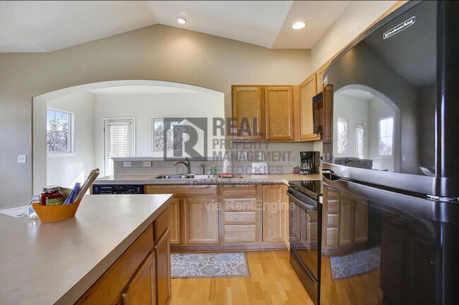 Building Photo - 5039 Northern Lights Dr