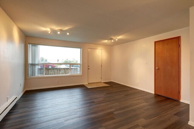 Interior Photo - BG40-3