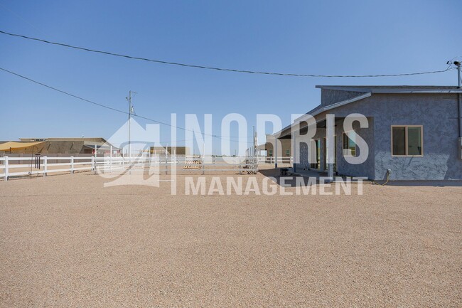 Building Photo - Brand New Home with Beautiful Updates!