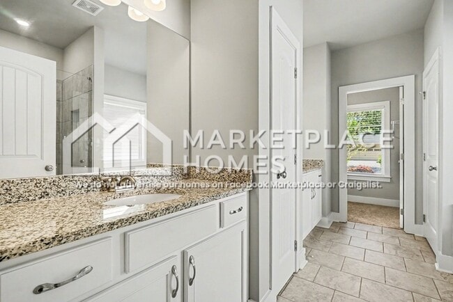 Building Photo - 225 Melba Ln