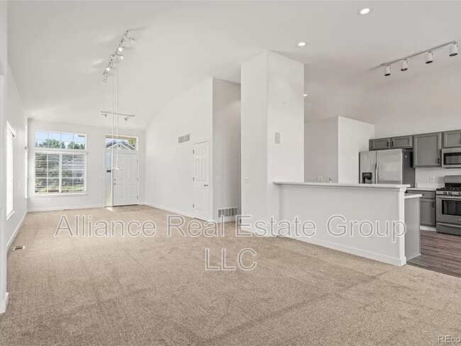 Building Photo - 1255 Ballata Ct