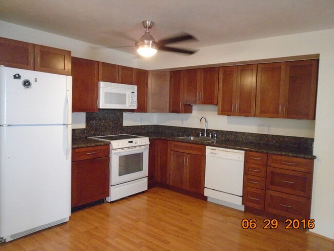 Building Photo - Pet Friendly Kailua House with Fenced Yard and A/C