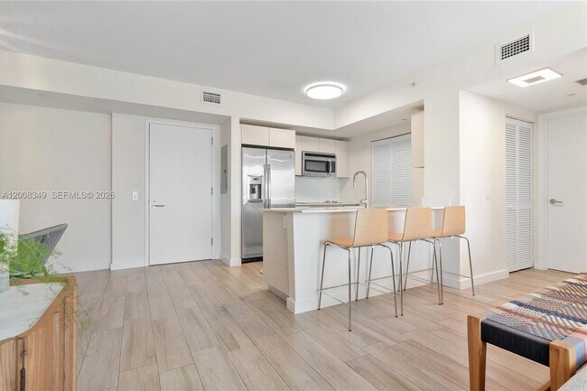 Building Photo - 4250 Biscayne Blvd