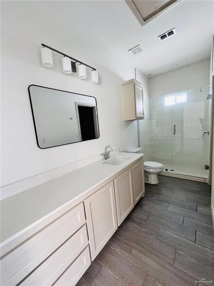 Building Photo - 12610 N 33rd Ln