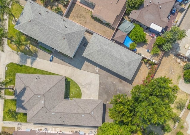 Building Photo - 745 N Currier St