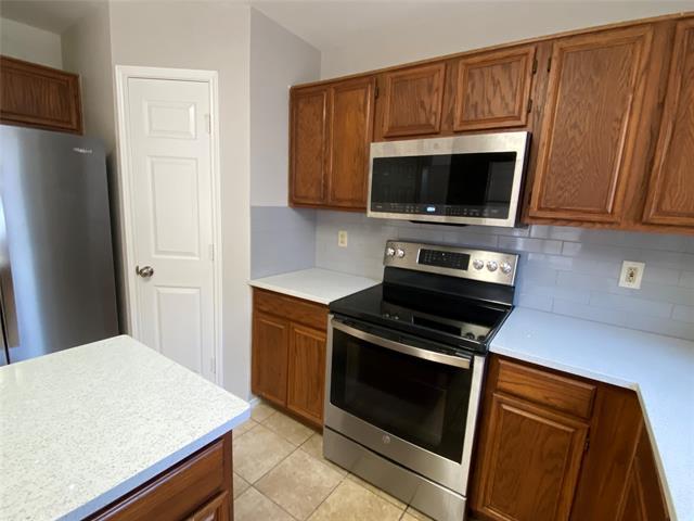 Building Photo - 1535 Collin Dr