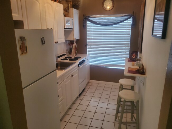 Building Photo - 111 Prospect Ave