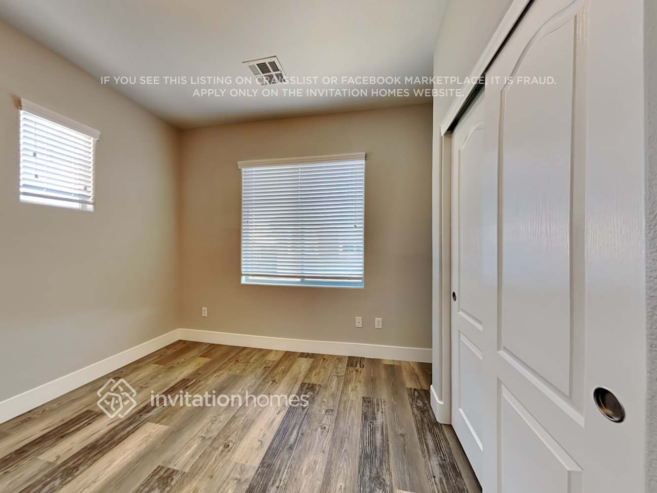 Building Photo - 731 Taliput Palm Pl