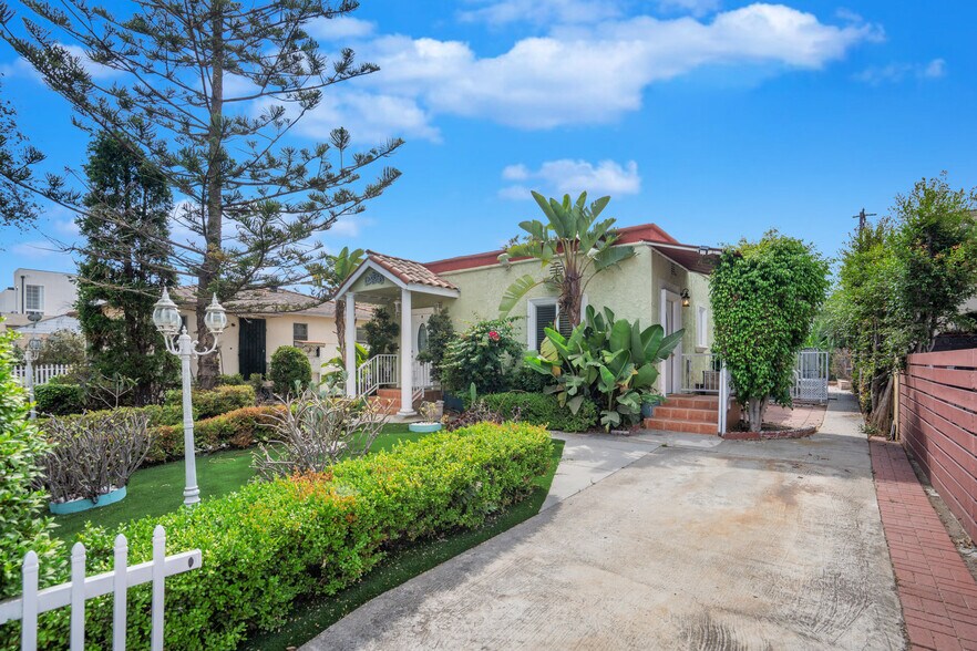 Primary Photo - 1836 Euclid St