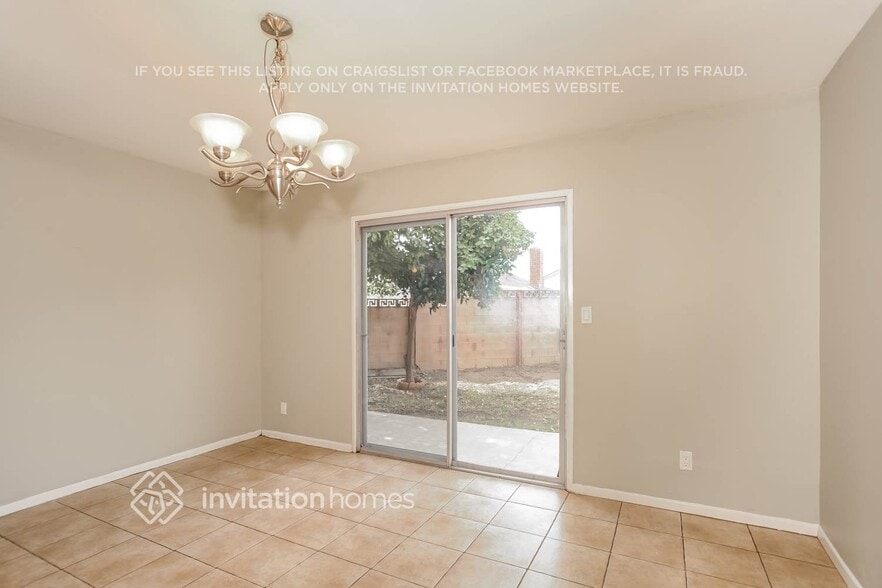 Building Photo - 12889 Fenton Ave