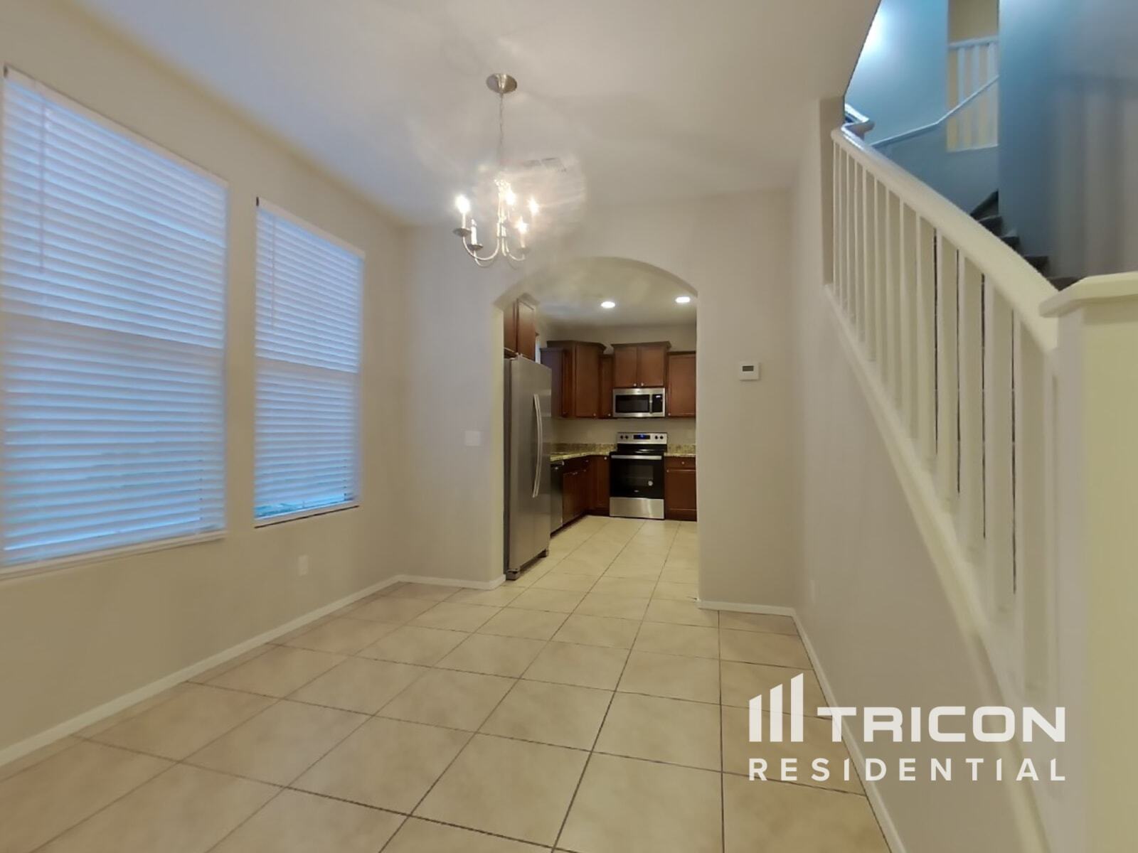 Building Photo - 14875 N 177th Ave