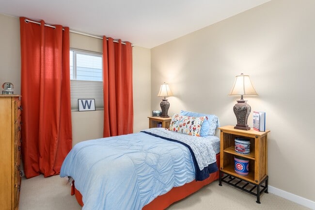Building Photo - 9606 Dunning Cir