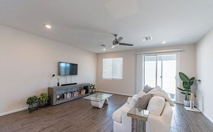 Building Photo - 24606 W Whyman Ave