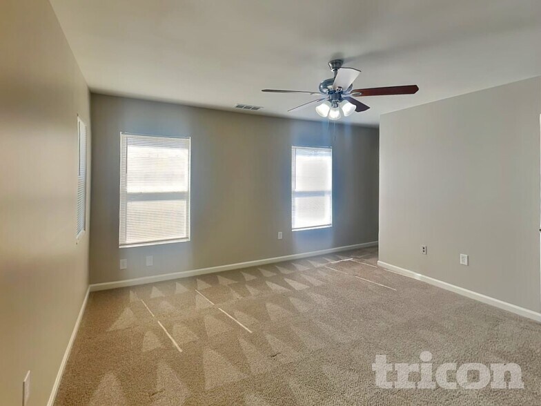 Building Photo - 238 Waterlemon Way