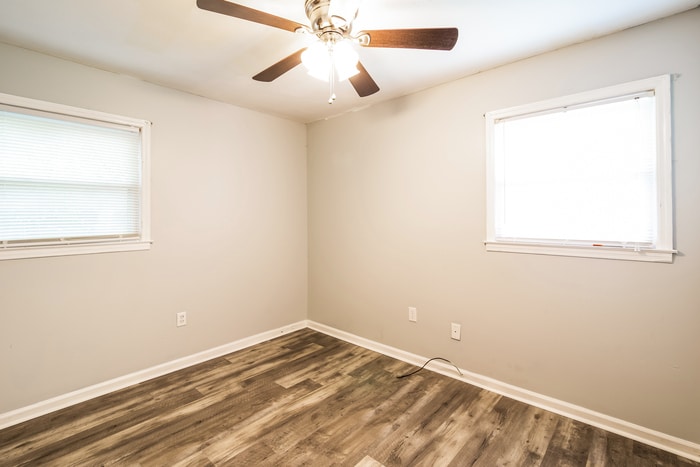 Building Photo - 614 Beauregard Rd