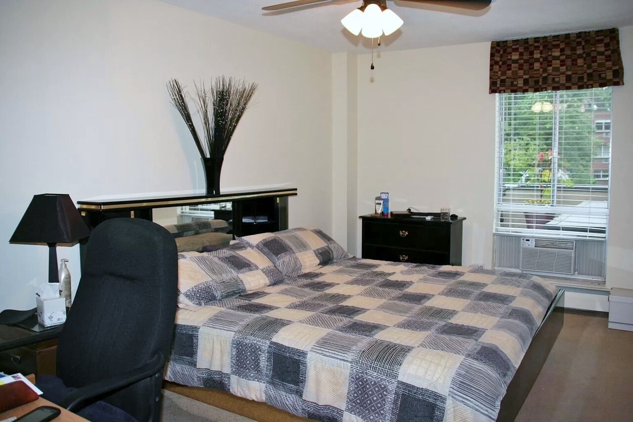 bedroom - 7801 W 35th Ave