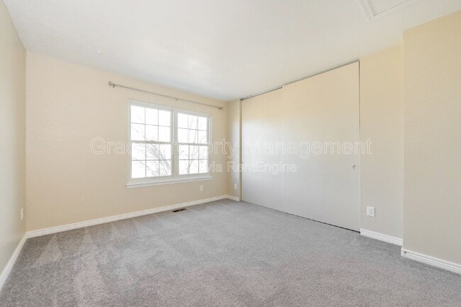 Building Photo - 8165 S Fillmore Way