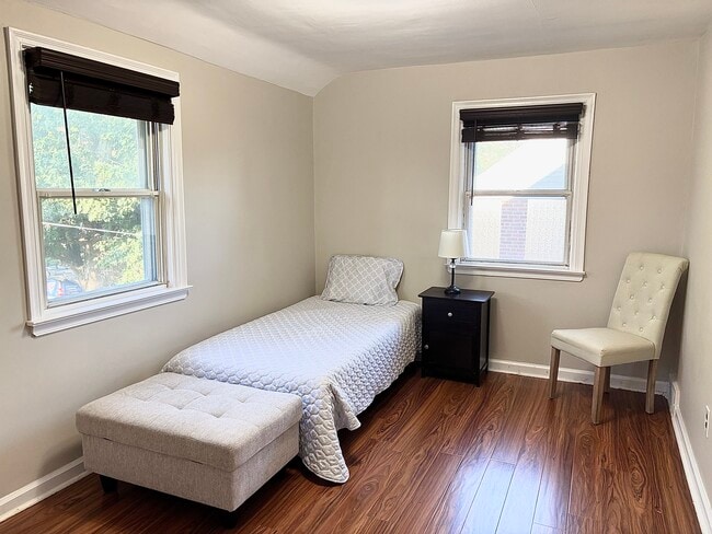 Building Photo - 632 Dutton Cir