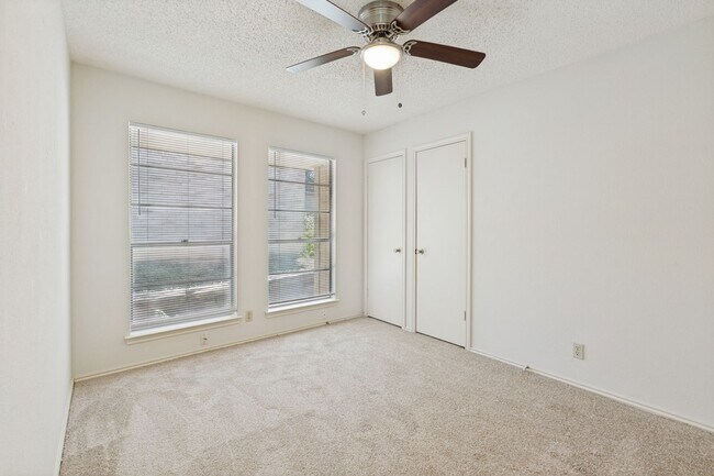 Building Photo - 7803 Forest Ranch