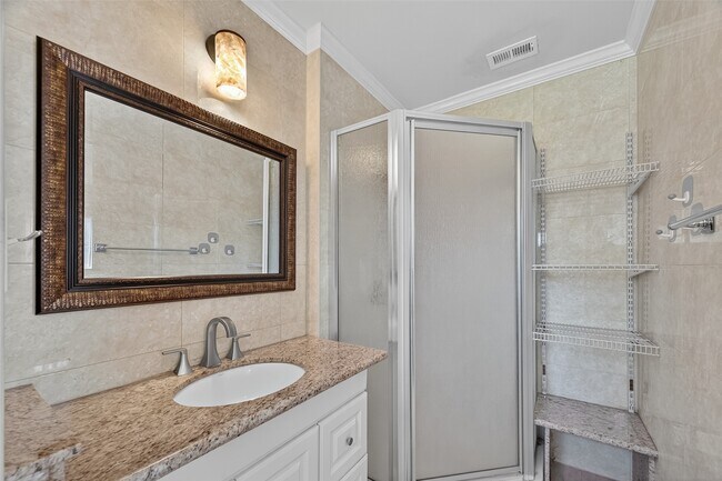 Building Photo - 9123 Langdon Ln
