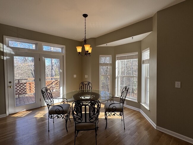 Building Photo - 126 Skiatook Way