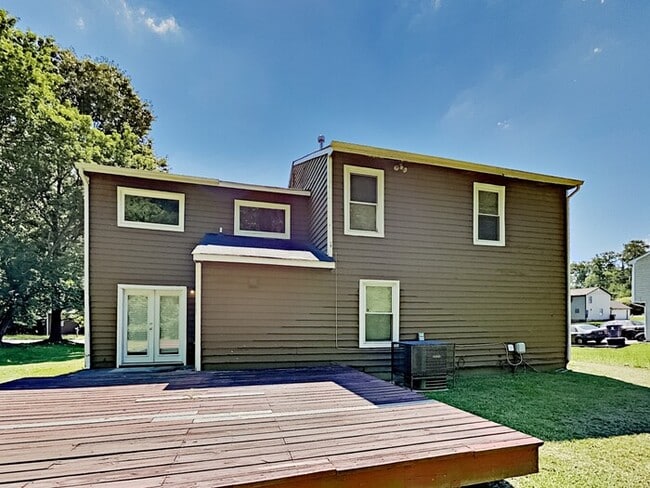 Building Photo - 6305 Beaver Creek Trail