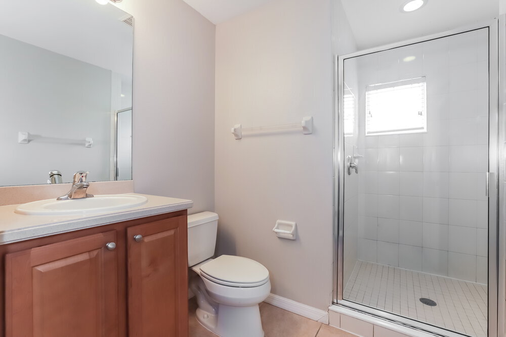 Building Photo - 11432 52nd Ct E