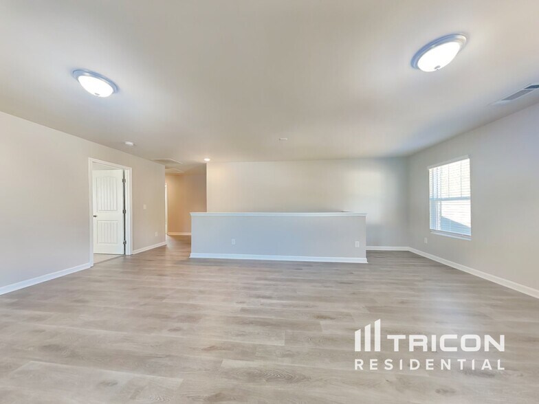 Building Photo - 1026 Eldon Ln