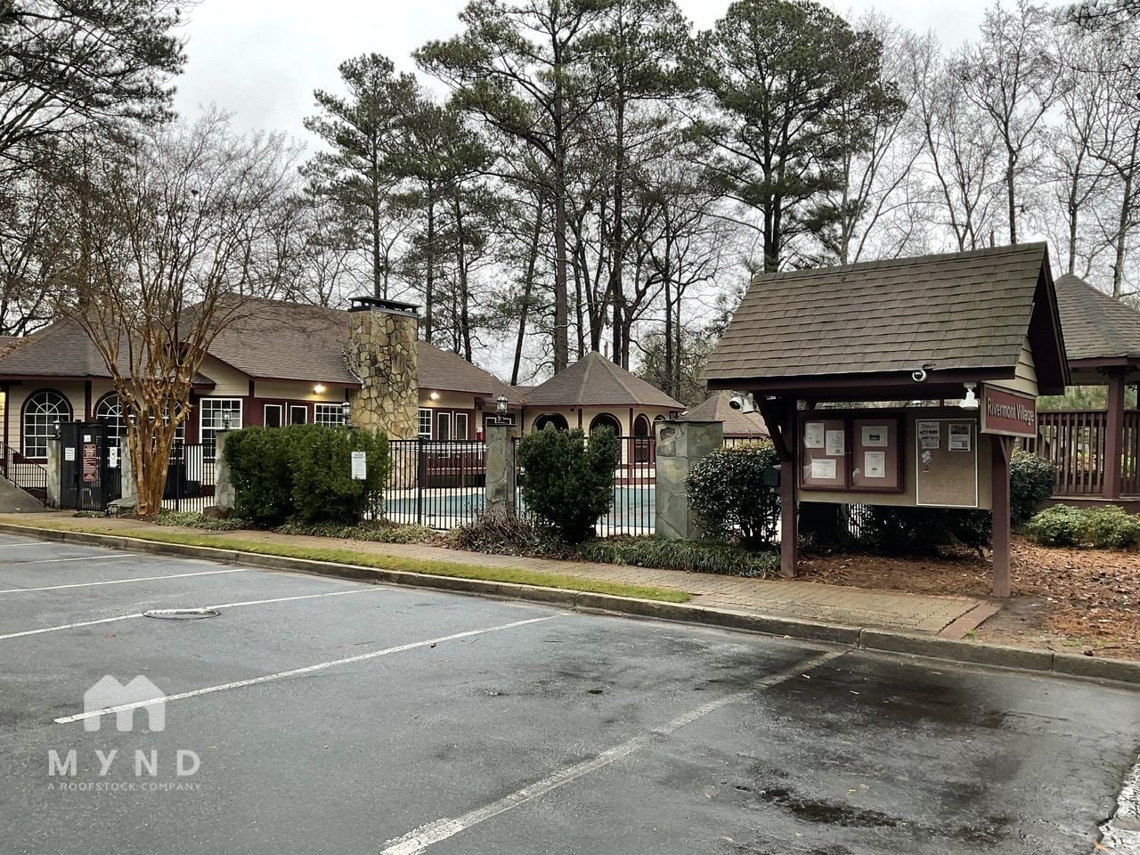 Building Photo - 1213 Waterville Ct