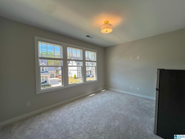 Building Photo - 4740 Arden Wy