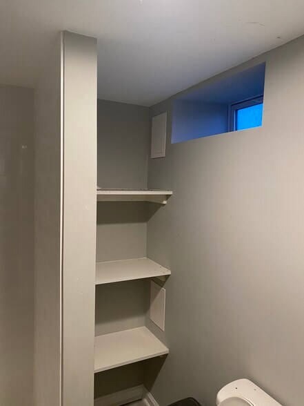 Building Photo - 8011 Stratman Rd