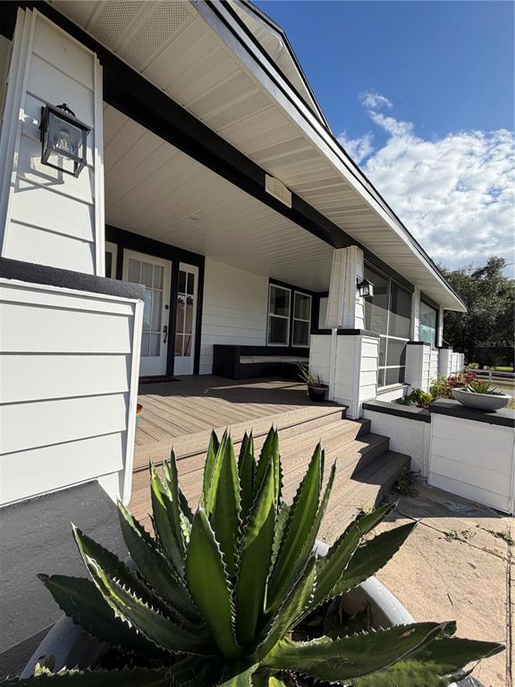 Building Photo - 517 Peninsular Dr