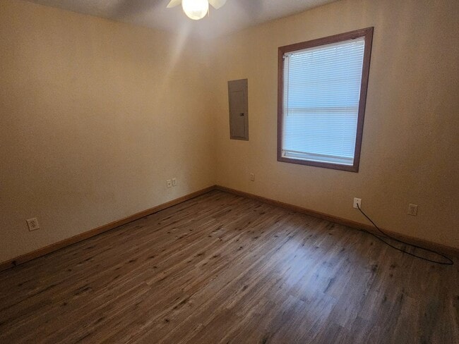 Building Photo - 2 Bed / 2 Bath Duplex – Pineville, LA – $795/month
