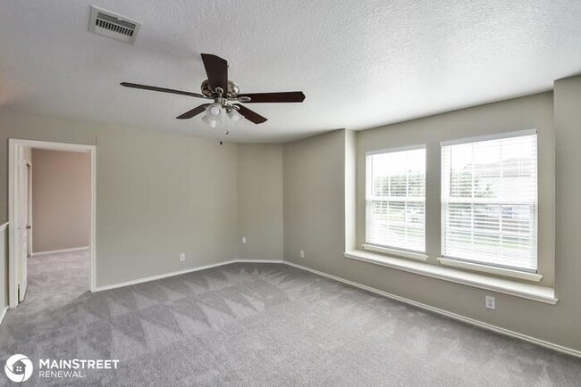 Building Photo - 7702 Hedrick Farm, San Antonio, TX 78239