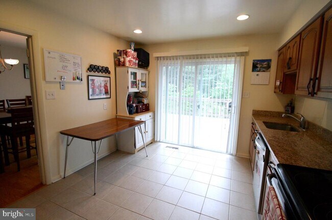 Building Photo - 6503 Machodoc Ct