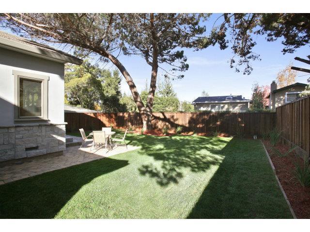 Building Photo - 2025 Santa Cruz Ave