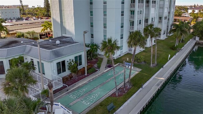 Building Photo - 400 64th Ave