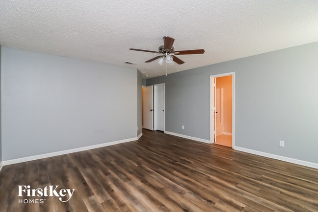 Building Photo - 5708 Addington Dr