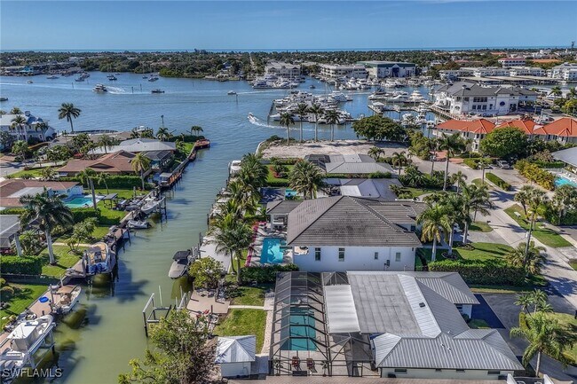 Building Photo - 1410 Curlew Ave