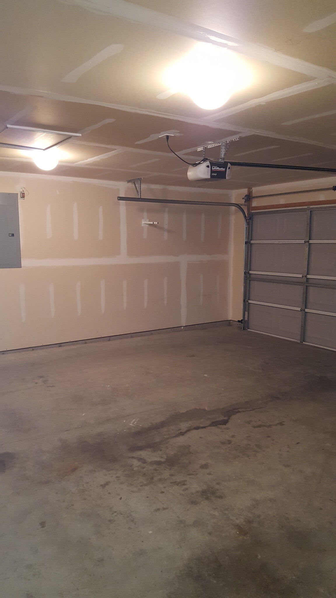 Building Photo - 5598 Dunston Dr