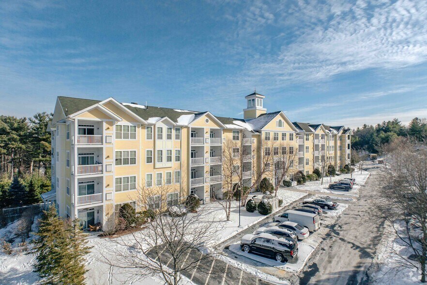 Primary Photo - Lynnfield Commons