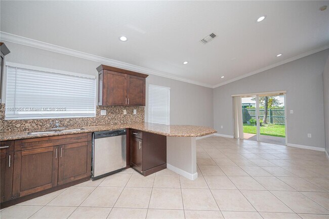 Building Photo - 10691 SW 236th Terrace