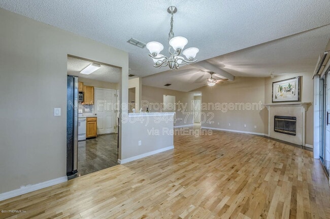 Building Photo - 4570 Blue Stream Ln N